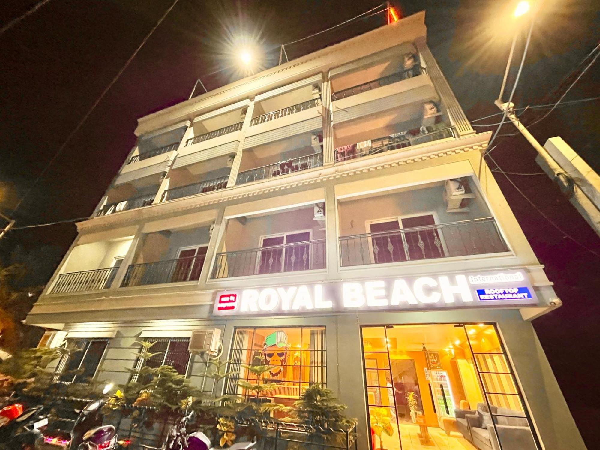 Hotel Rb International ! Puri Near-Sea-Beach-And-Temple Fully-Air-Conditioned-Hotel With-Lift-And-Card Payment Accepted-Parking-Facility, Best Hotel In Puri Exterior photo