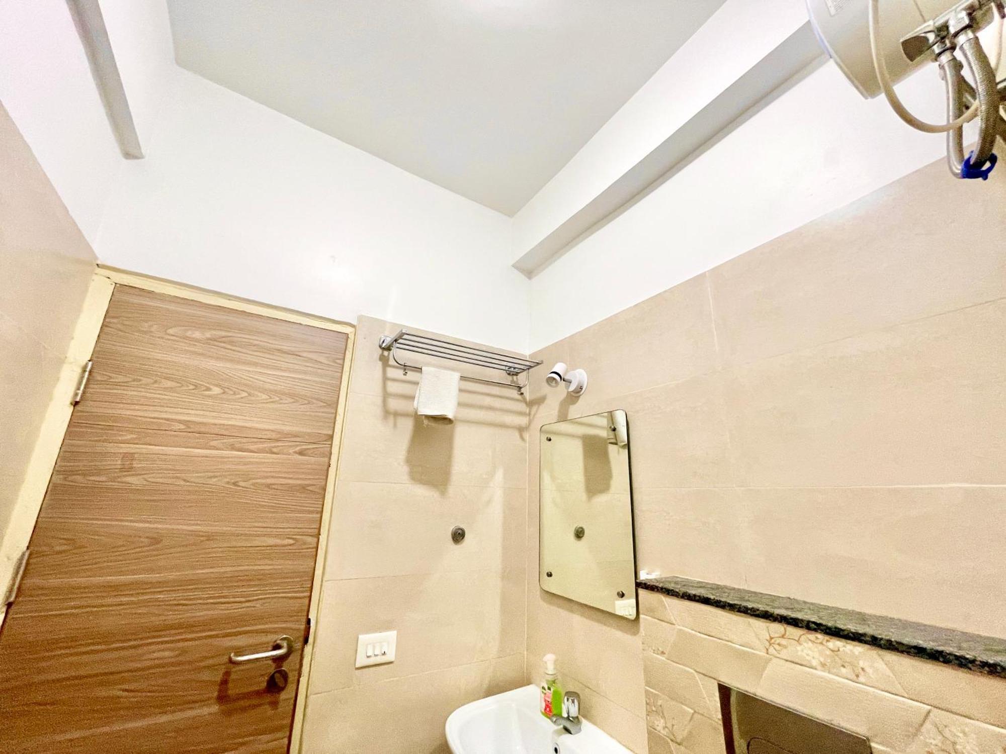 Hotel Rb International ! Puri Near-Sea-Beach-And-Temple Fully-Air-Conditioned-Hotel With-Lift-And-Card Payment Accepted-Parking-Facility, Best Hotel In Puri Exterior photo