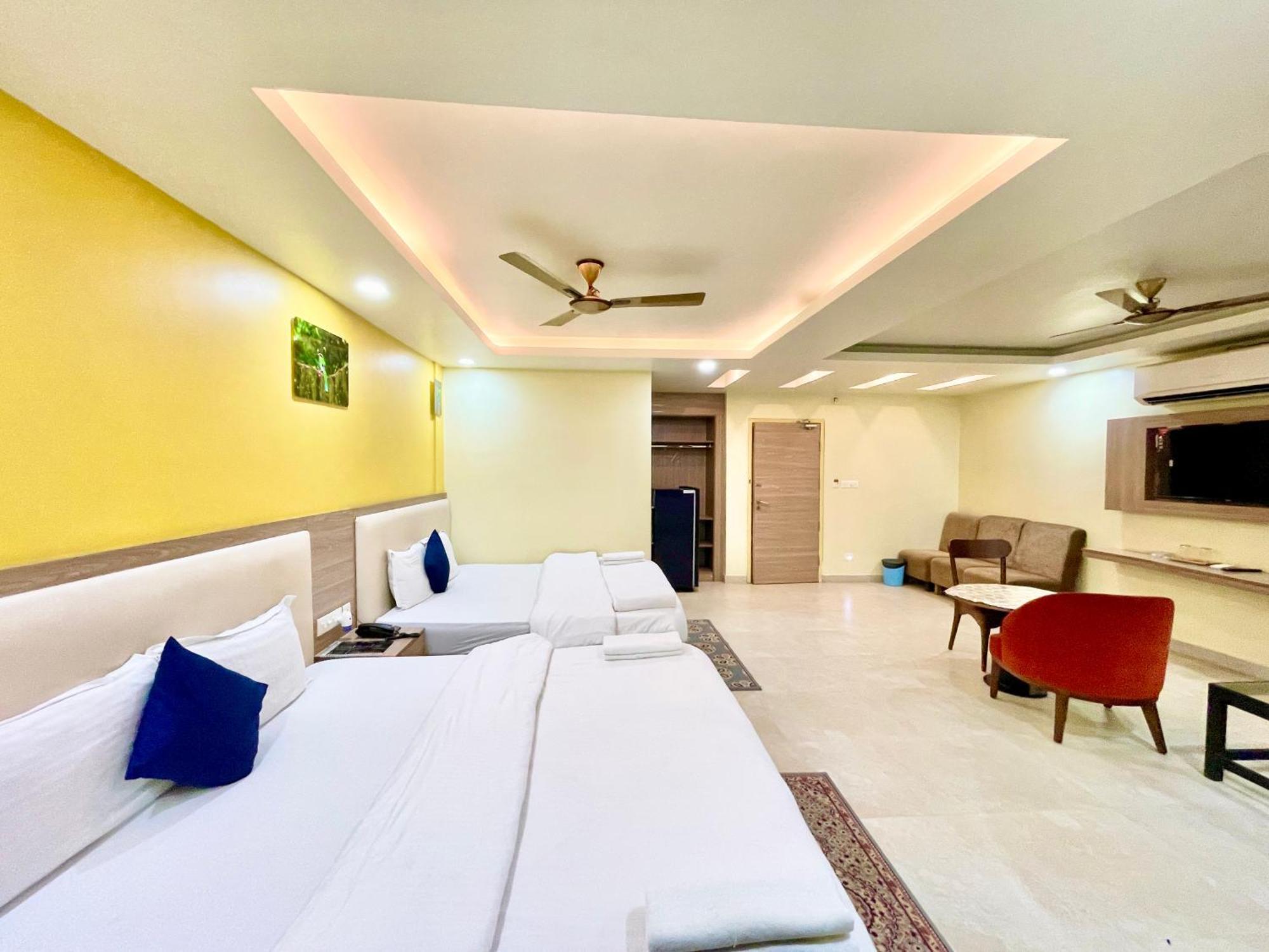 Hotel Rb International ! Puri Near-Sea-Beach-And-Temple Fully-Air-Conditioned-Hotel With-Lift-And-Card Payment Accepted-Parking-Facility, Best Hotel In Puri Exterior photo