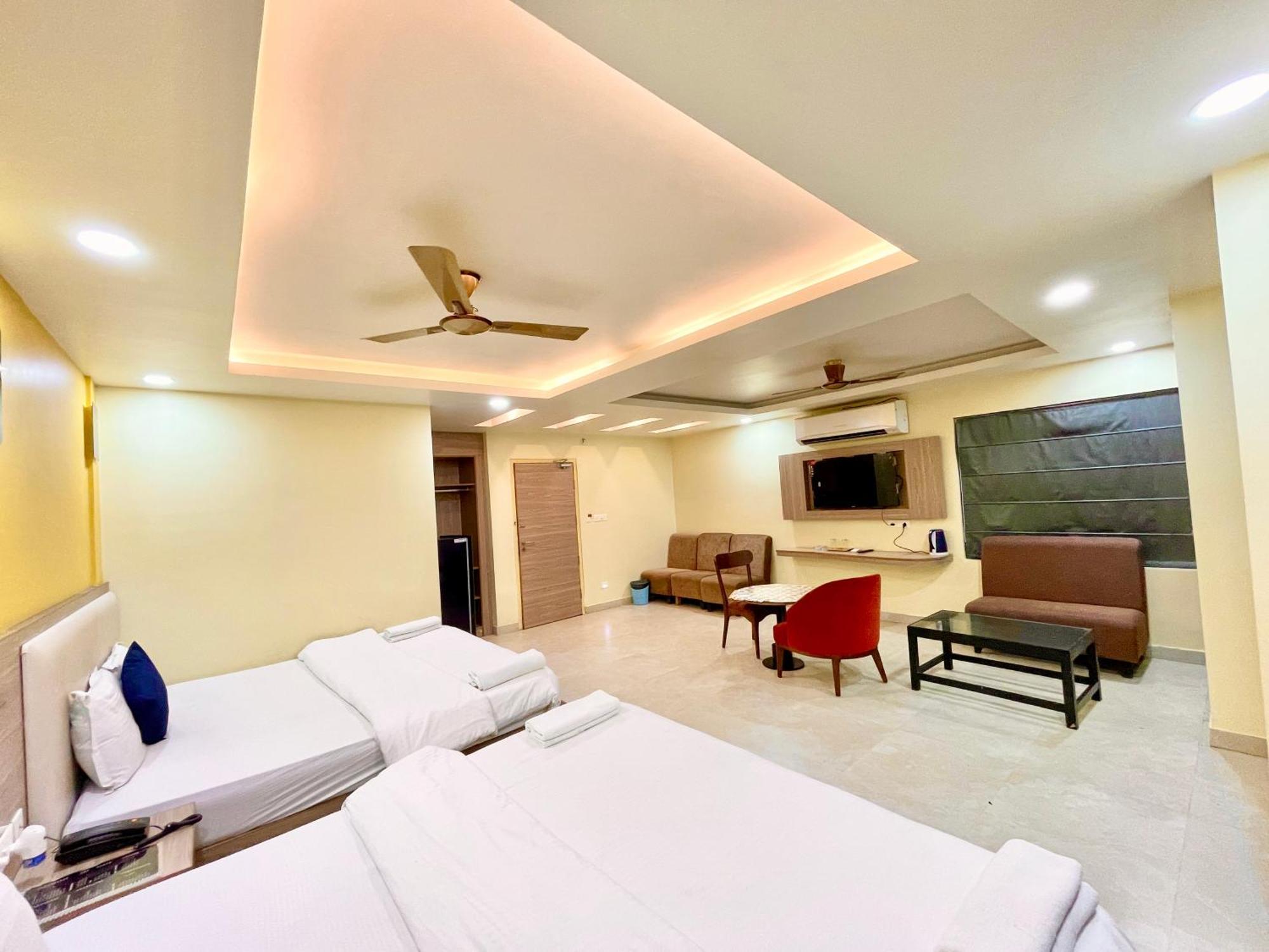 Hotel Rb International ! Puri Near-Sea-Beach-And-Temple Fully-Air-Conditioned-Hotel With-Lift-And-Card Payment Accepted-Parking-Facility, Best Hotel In Puri Exterior photo