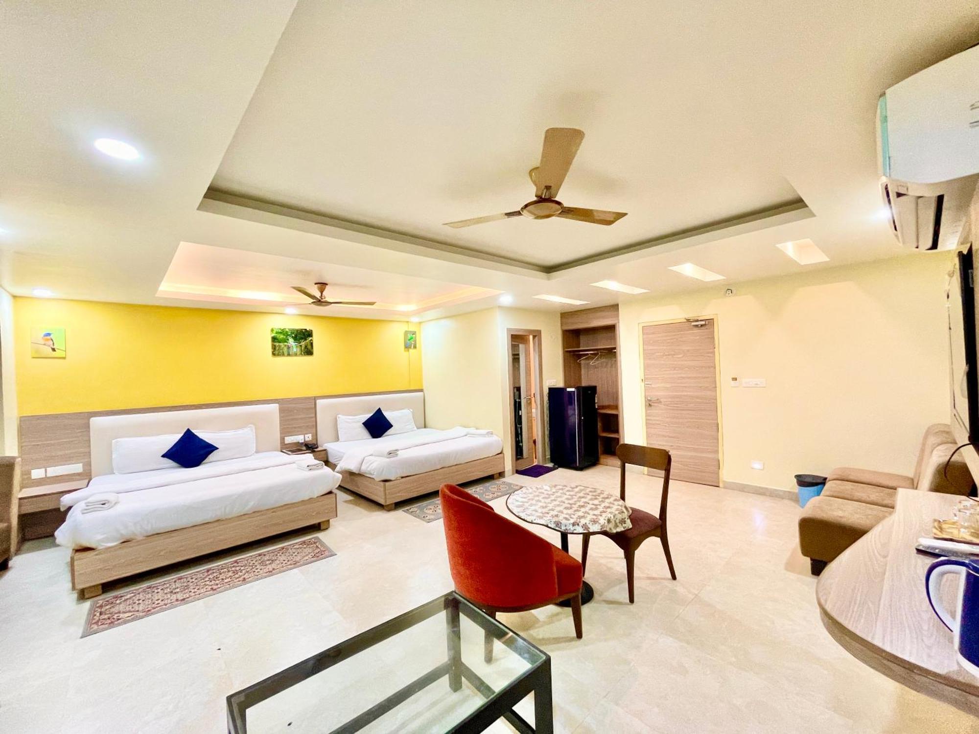 Hotel Rb International ! Puri Near-Sea-Beach-And-Temple Fully-Air-Conditioned-Hotel With-Lift-And-Card Payment Accepted-Parking-Facility, Best Hotel In Puri Exterior photo