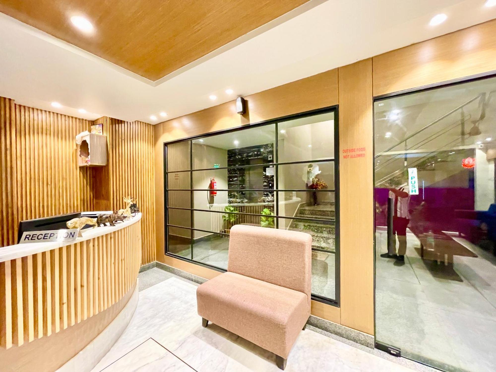 Hotel Rb International ! Puri Near-Sea-Beach-And-Temple Fully-Air-Conditioned-Hotel With-Lift-And-Card Payment Accepted-Parking-Facility, Best Hotel In Puri Exterior photo
