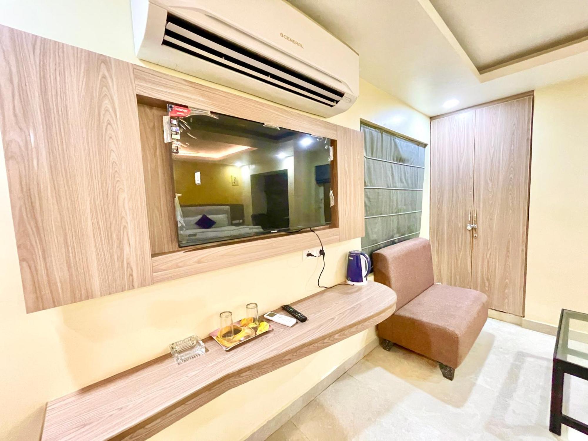 Hotel Rb International ! Puri Near-Sea-Beach-And-Temple Fully-Air-Conditioned-Hotel With-Lift-And-Card Payment Accepted-Parking-Facility, Best Hotel In Puri Exterior photo